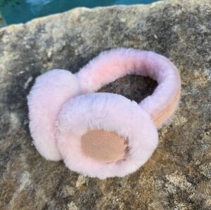 Ireland Pink Wool and Suede Earmuffs